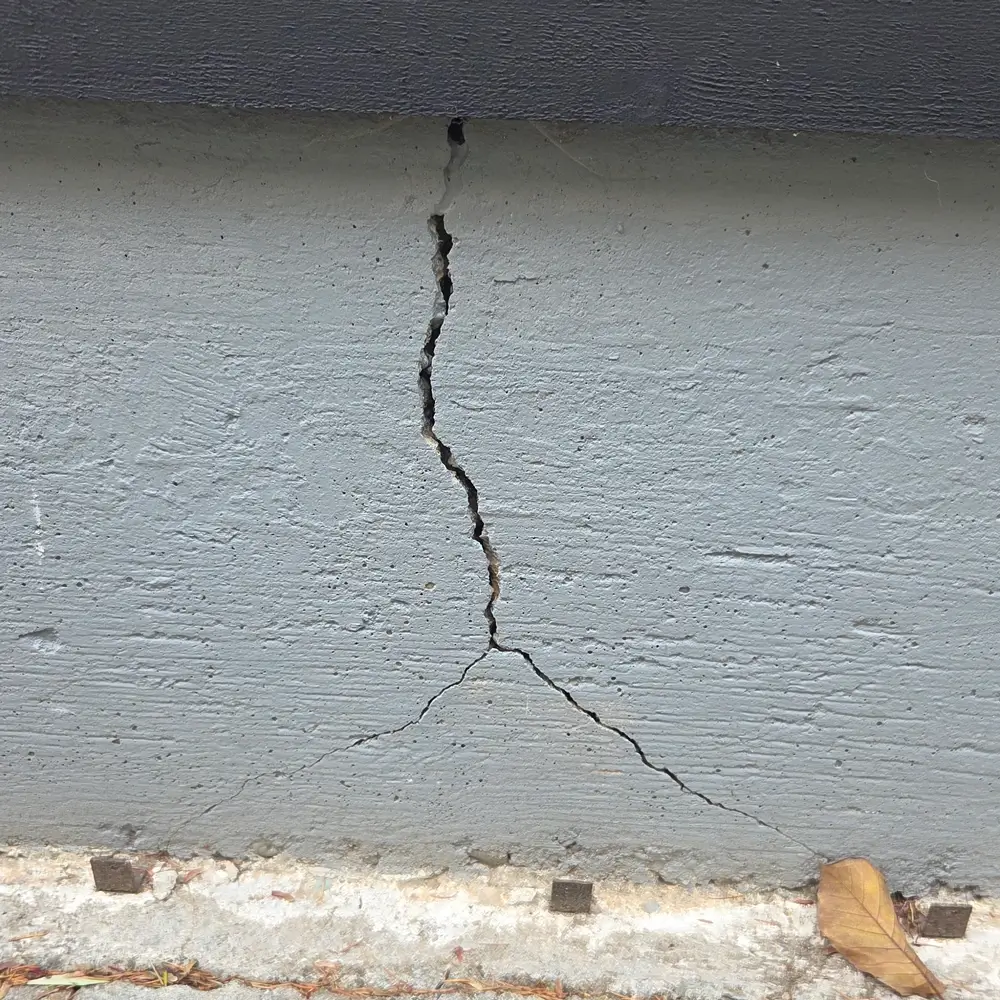 wall cracks